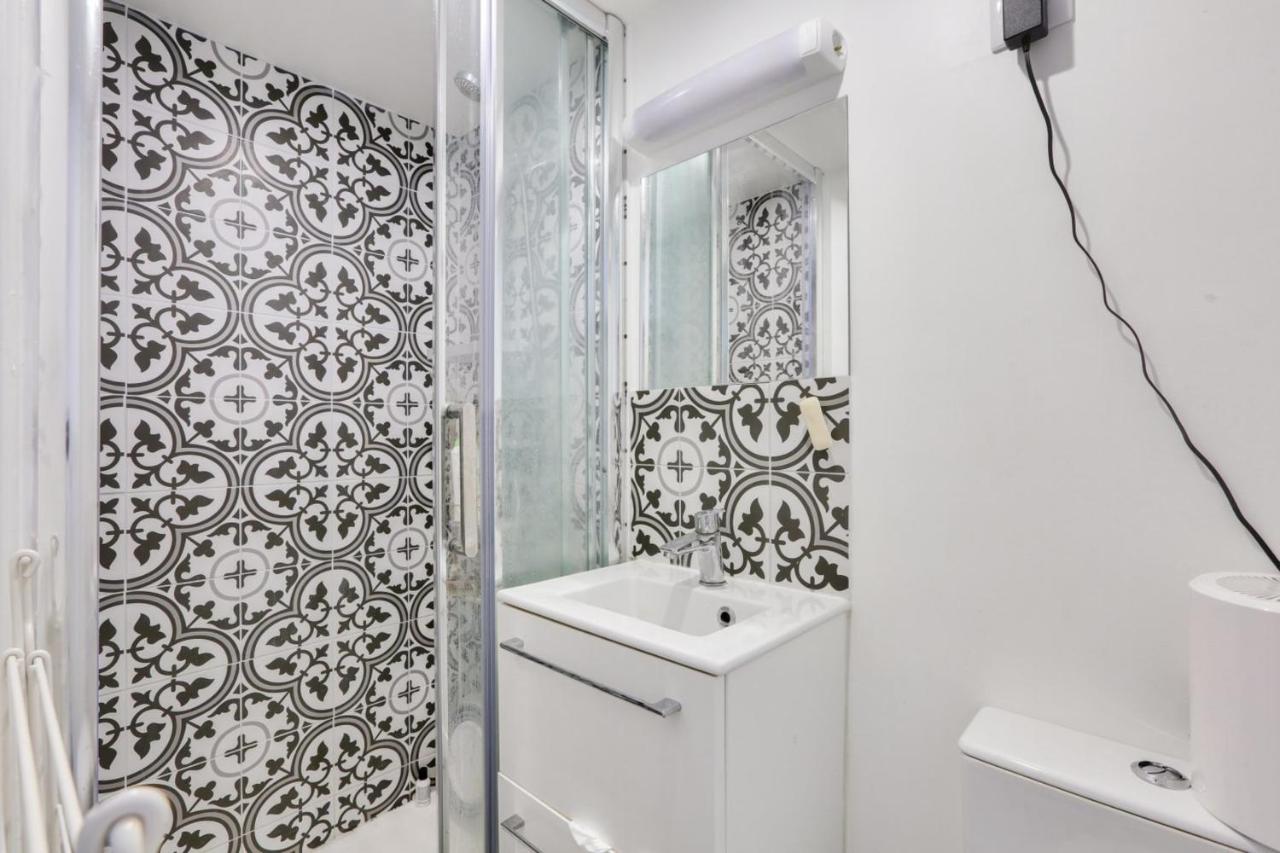 Super Studio In The 11Th District Paris Exterior photo
