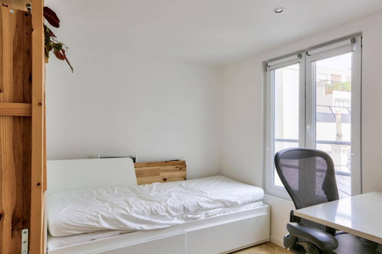 Super Studio In The 11Th District Paris Exterior photo